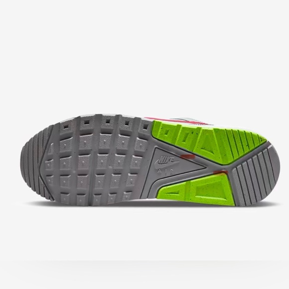 Nike Air Max Correlate
Women's Shoes size 10 - Picture 4 of 7